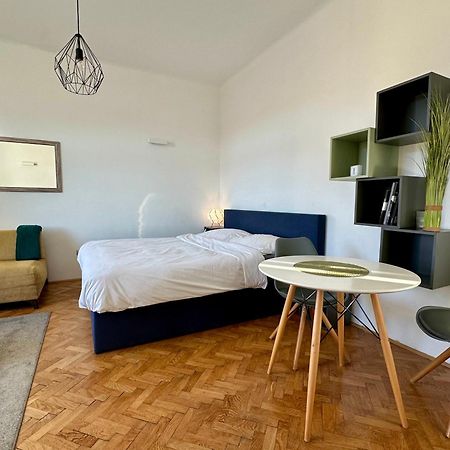 Modern Studio In The Heart Of The City Maribor Exterior photo
