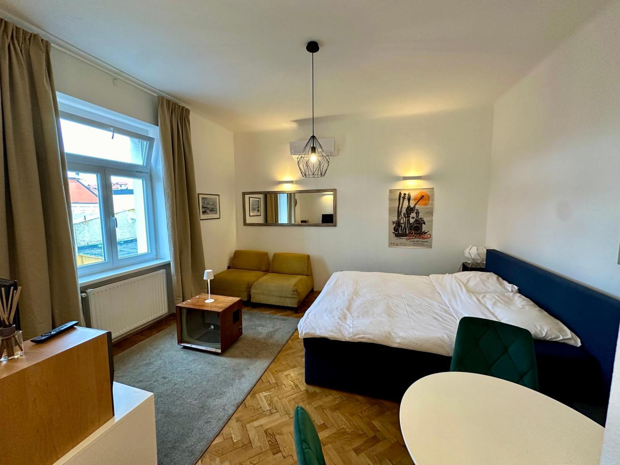 Modern Studio In The Heart Of The City Maribor Exterior photo
