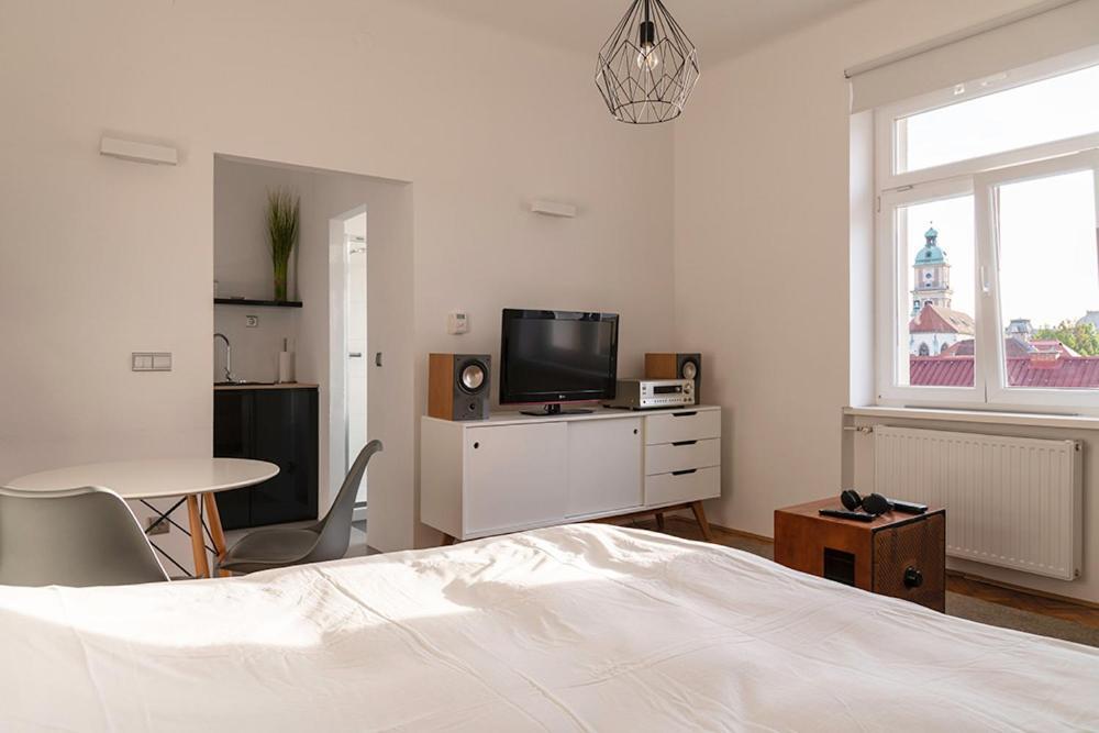 Modern Studio In The Heart Of The City Maribor Exterior photo